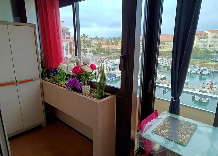 Equipe Vue Port, Proche Aquarium Apartment *